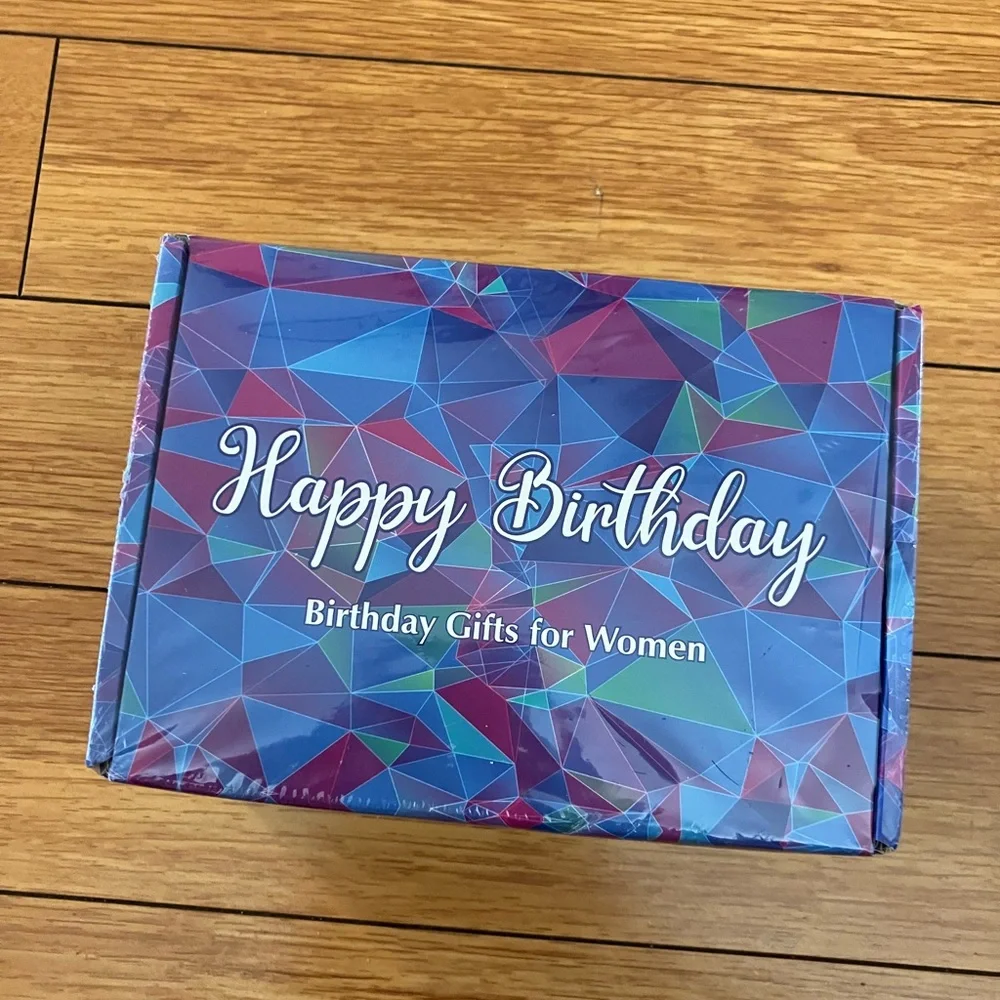 GEBEATY Birthday Gifts For Women’s 40th Birthday. SEALED PACKAGE